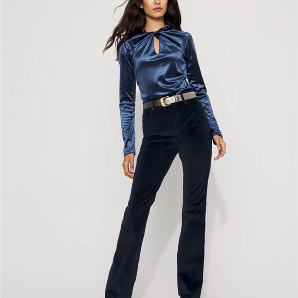 White House Black Market| NWT Forme Twist Neck Velvet Top-River Teal sz XL - Picture 3 of 8